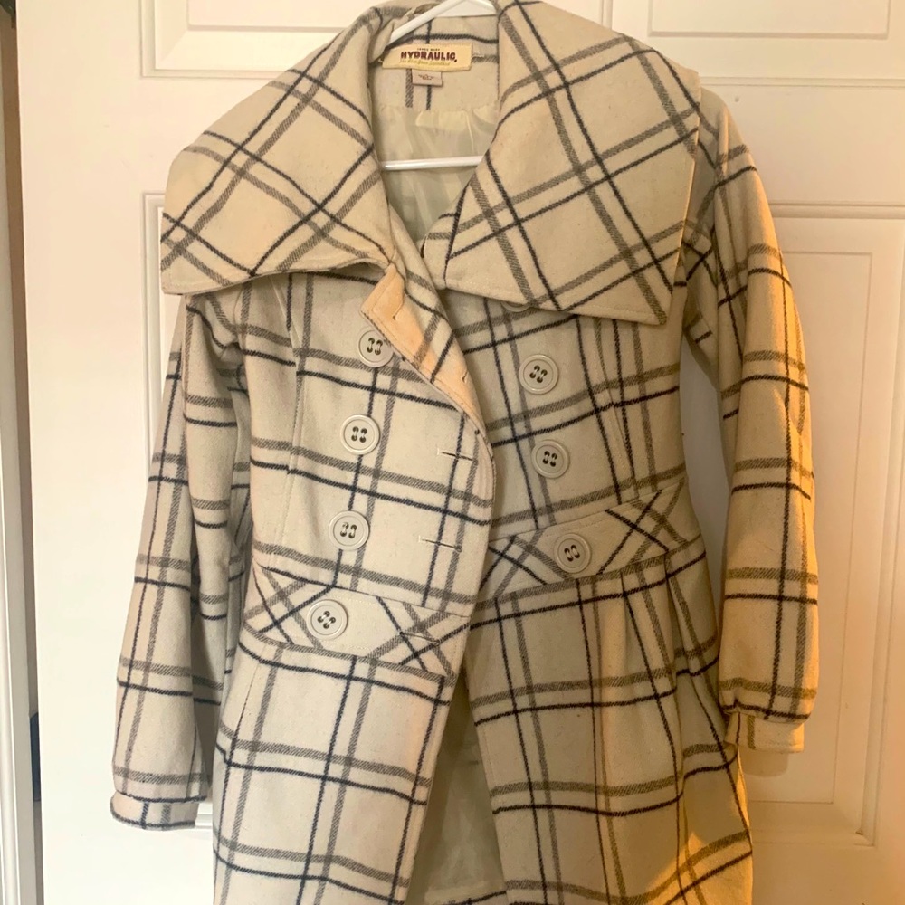 Fitted Waist Peacoat